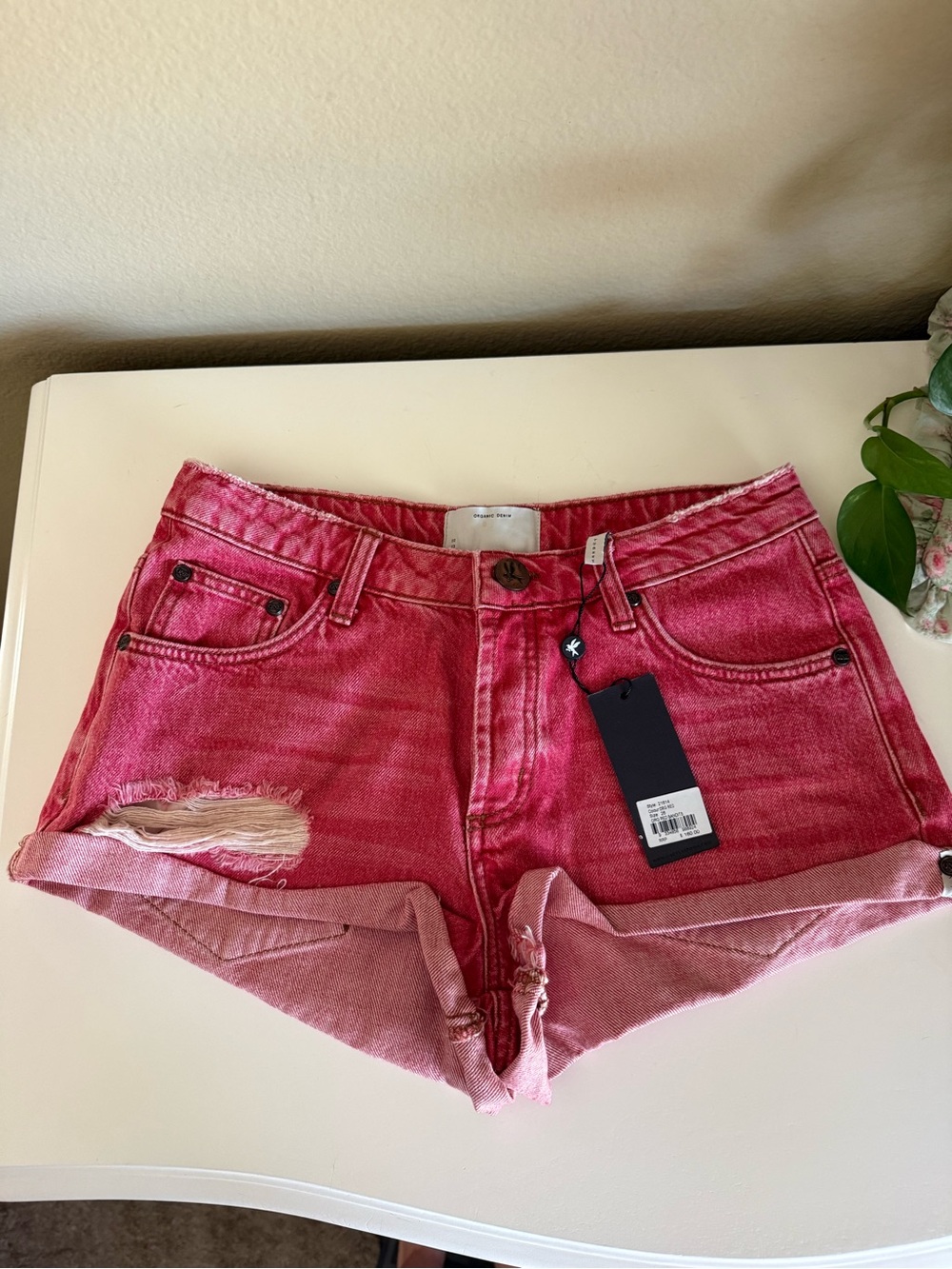 One Teaspoon Bandit Coral Red Distressed Roll-Cuff Denim Shorts - Picture 3 of 6